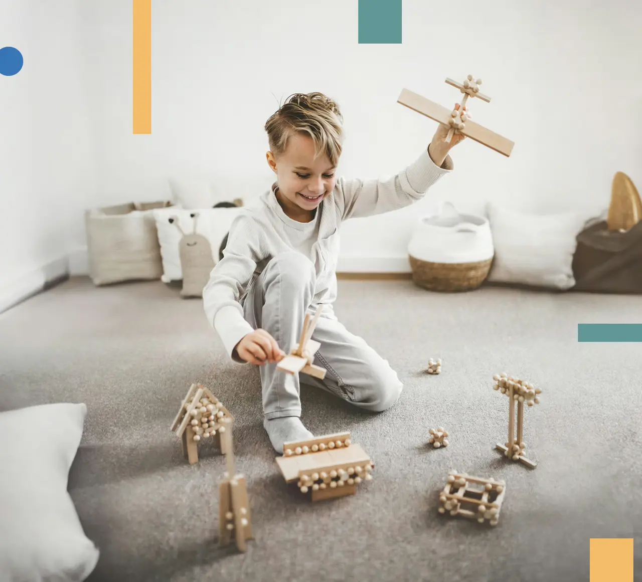 Kind spielt mit TIMBERIX Verbindungsstein